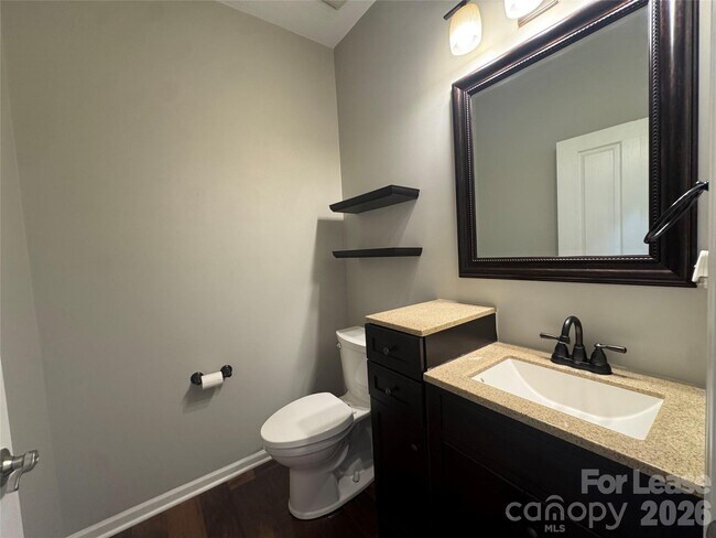 Building Photo - 2416 Coltsview Ln