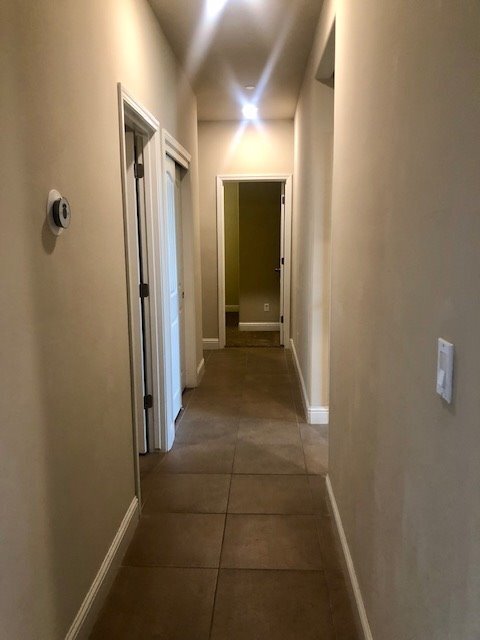 Building Photo - Large 4 Bedroom/2 Bath Home with Solar in Gossamer Grove - $2595 Per Month!