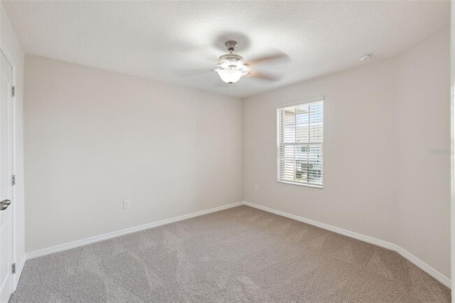 Building Photo - 350 Misty Grove Ln