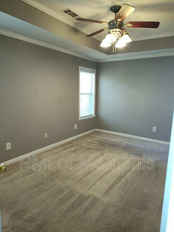 Building Photo - 3067 Woodland Fern Cove