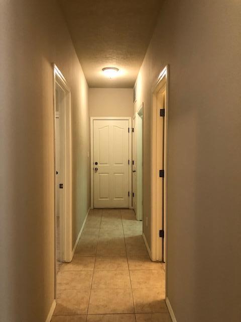 Building Photo - 639 Granite Point Tr SE