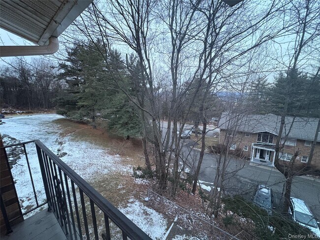 Building Photo - 100 Dowd St