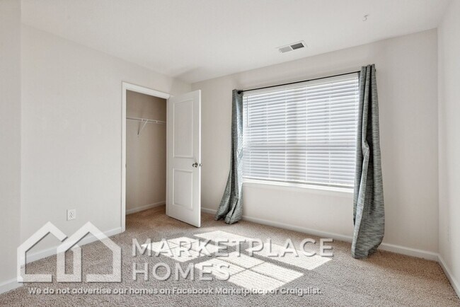Building Photo - 1240 Stamp Lodge Rd