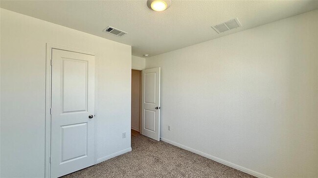 Building Photo - 792 Lake Sweetwater Ln