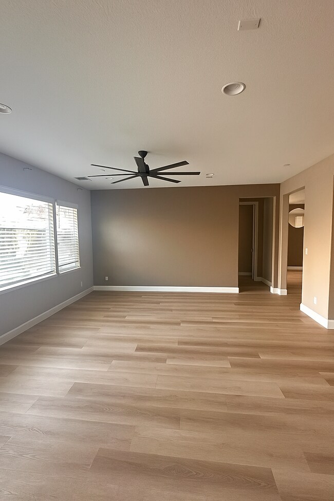 Building Photo - 1643 Monroe Way