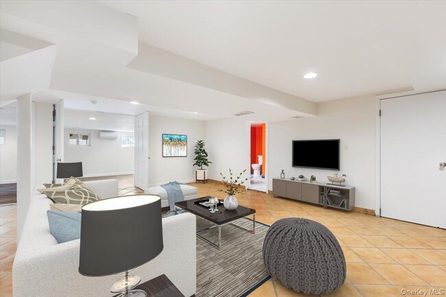 Building Photo - 34 Tuckahoe Ave