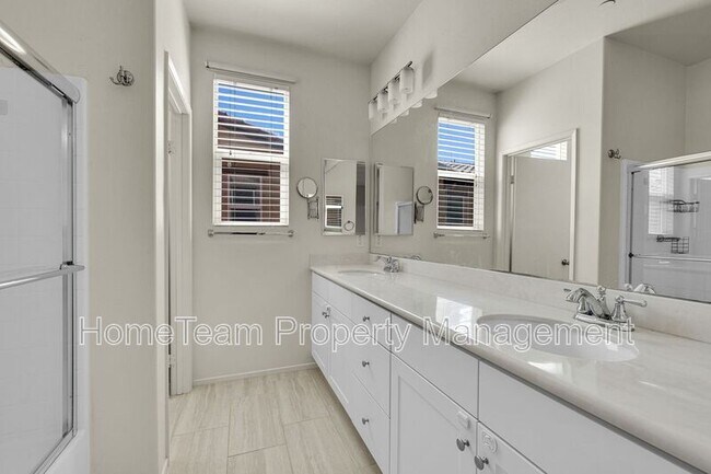 Building Photo - 1704 Cal Orchid Pl