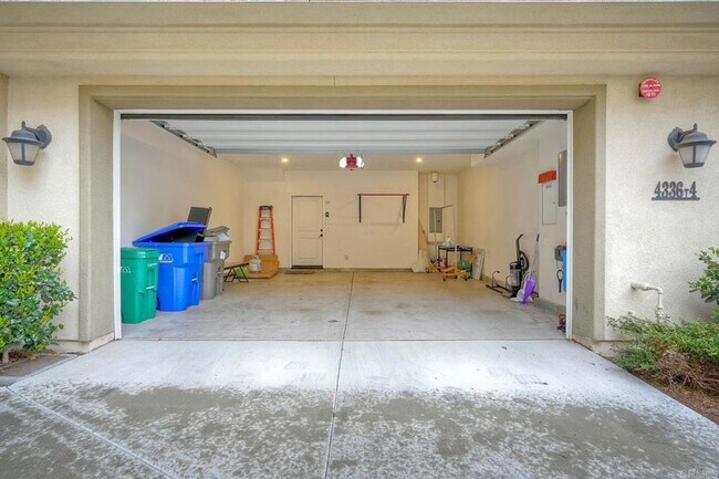 Building Photo - 4336 Harbor Way