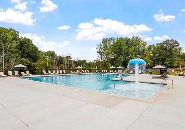 Building Photo - 119 Anise Ln