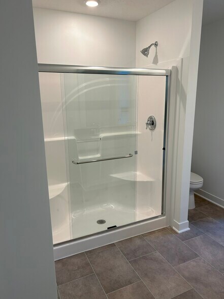 Building Photo - 1752 Trinity Ln