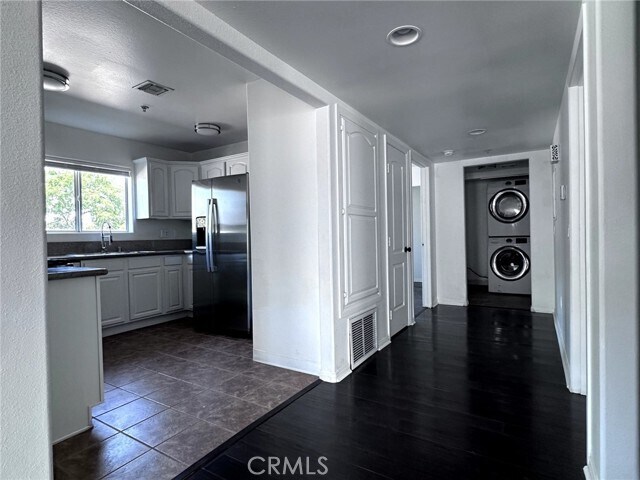 Building Photo - 711 Bridewell St