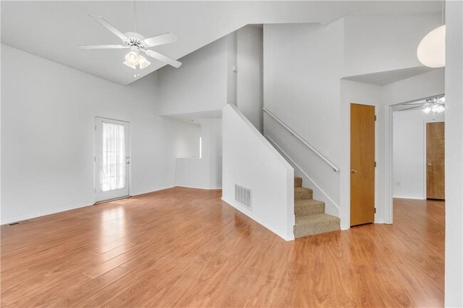 Building Photo - 1839 Hunter's Ridge
