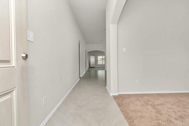 Building Photo - 3350 Avary River Ln