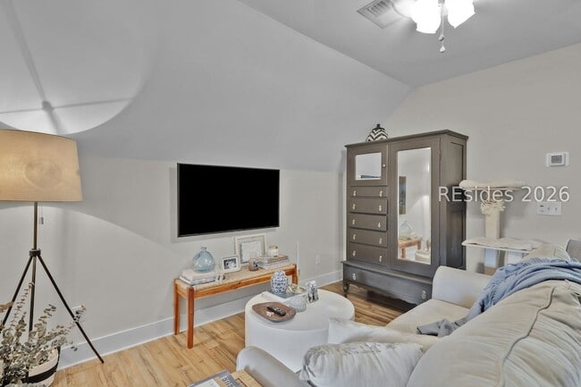 Building Photo - 19 Mahalo Ln