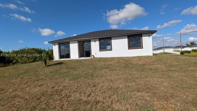 Building Photo - 8033 Oakleaf Cir