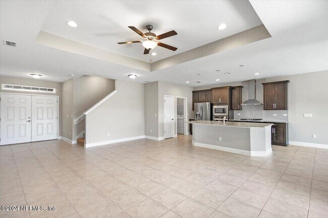 Building Photo - 342 Ness Cir
