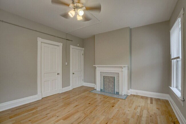 Building Photo - 1438 Pullan Ave