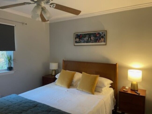 Building Photo - Great Home in Country Club Estates off Brentwood - Heart of South Baton Rouge