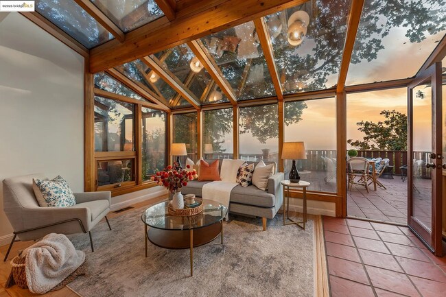 Building Photo - Berkeley Hills Beauty with Bay Views & Ele...