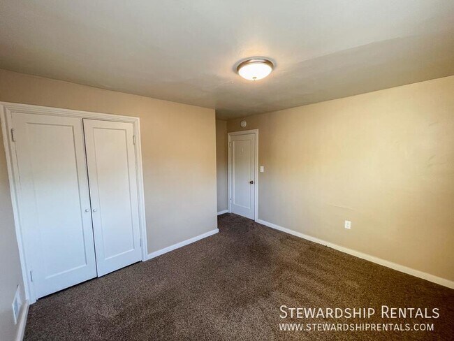 Building Photo - 1790 Mill St