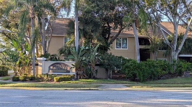 Building Photo - 4061 Crockers Lake Blvd