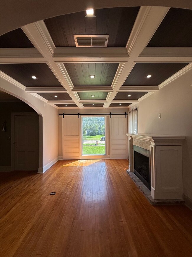 Building Photo - Charming Historic Highland Rental – 3BR, 2...