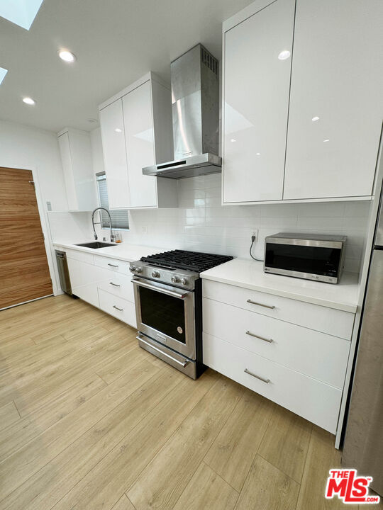 Building Photo - 2650 Tilden Ave