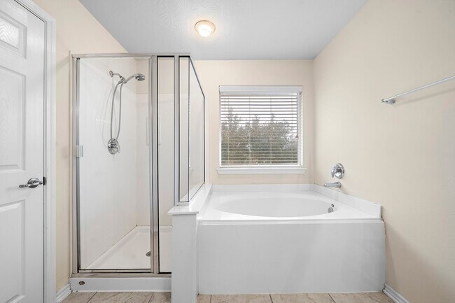 Building Photo - 3315 Victorian Manor Ln