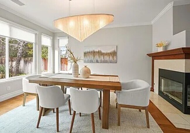 Building Photo - Luxury, comfort, and breathtaking surroundings in Stunning Clayton home!