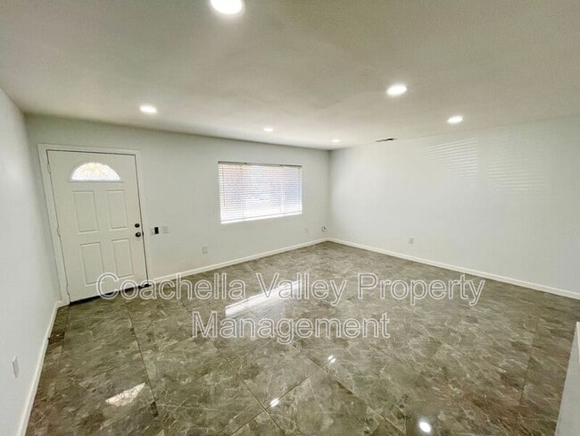 Building Photo - 77030 Florida Ave