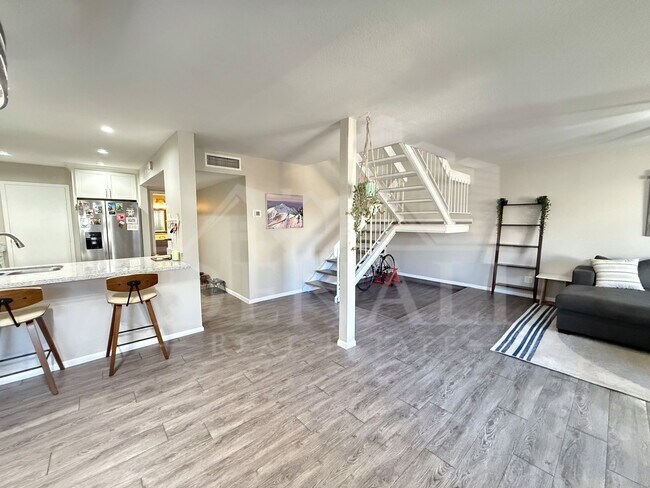 Building Photo - 7920 E Arlington Rd