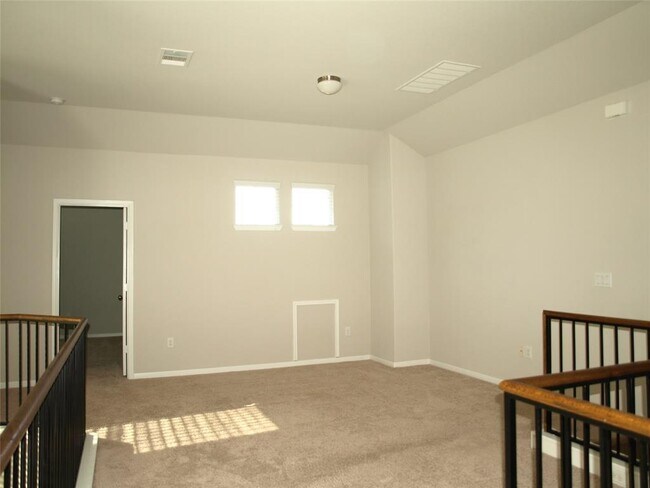 Building Photo - 213 Parable Cove