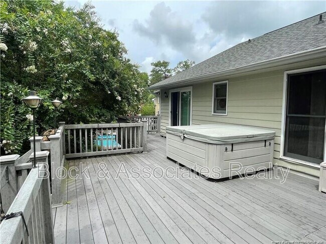 Building Photo - 673 Georgetown Cir