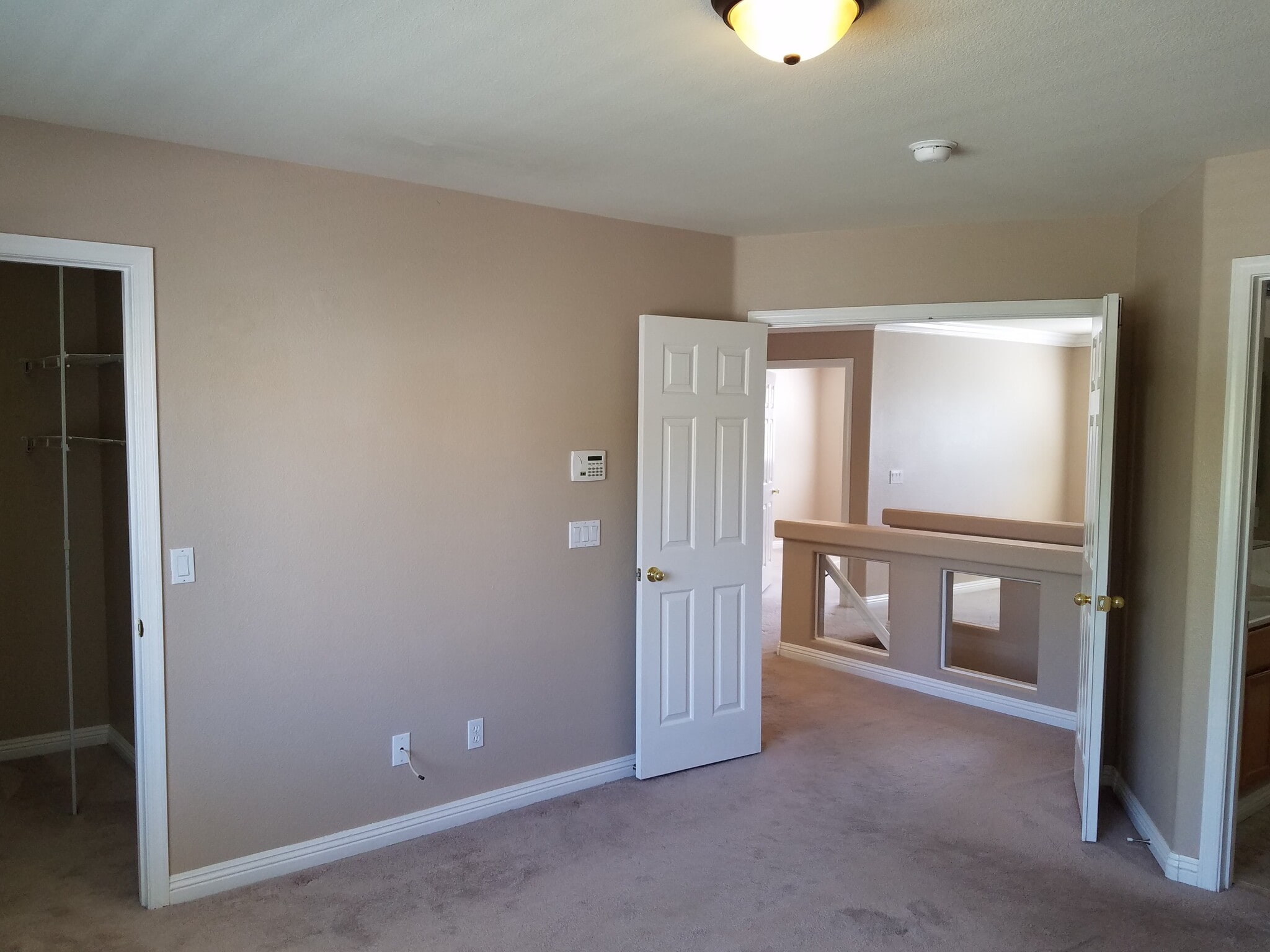 Building Photo - 9740 Powell Plateau Ct