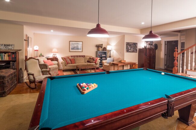 Building Photo - 378 Mill Rd