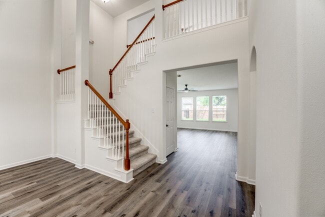 Building Photo - 16906 Shoal Park Dr