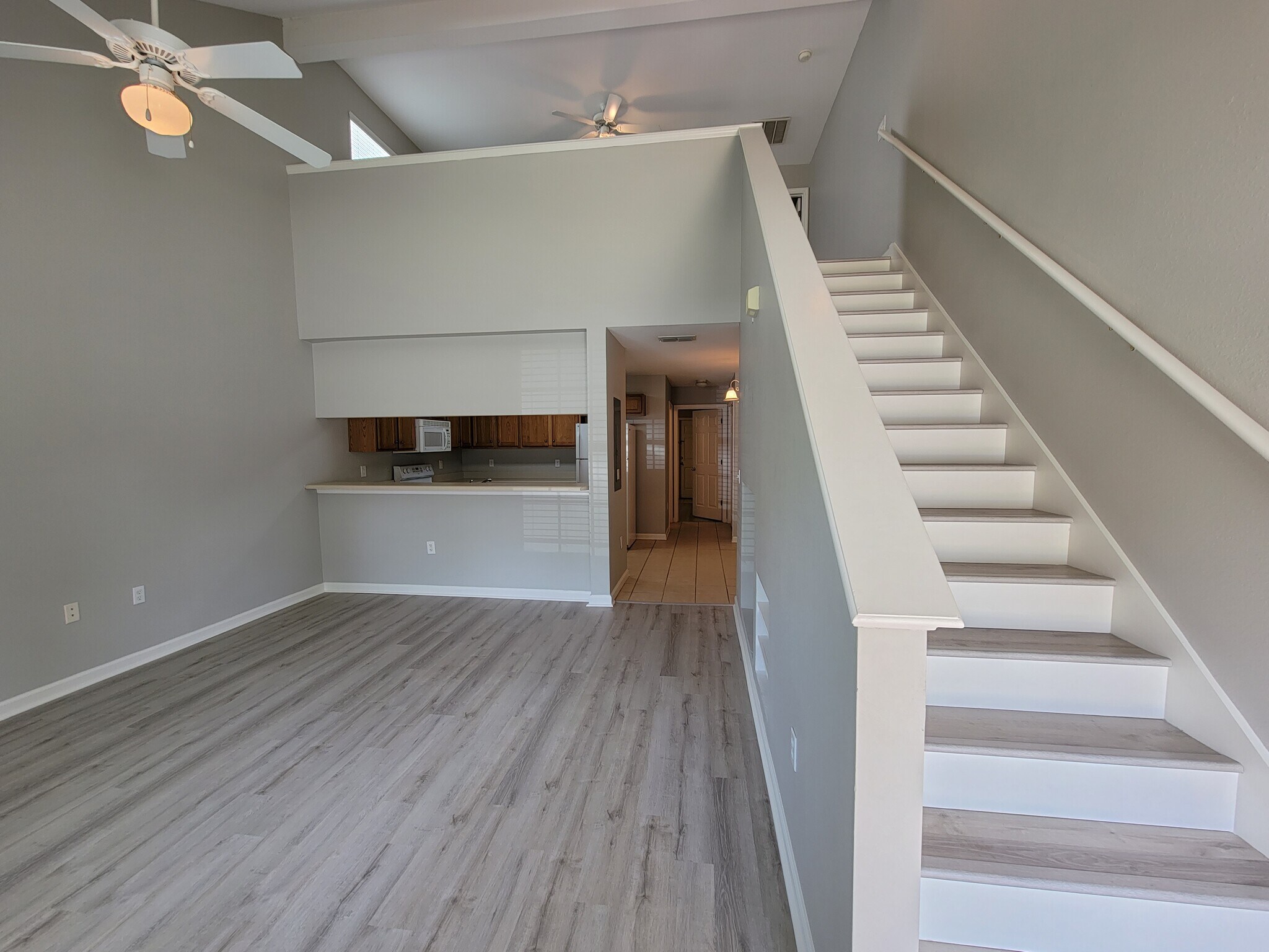 Building Photo - 4434 Gearhart Rd