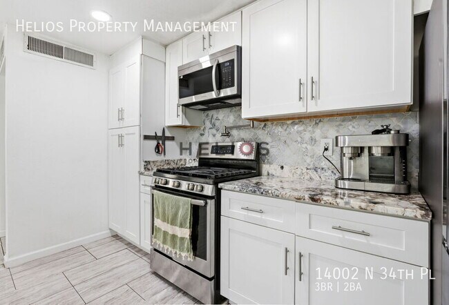 Building Photo - 14002 N 34th Pl