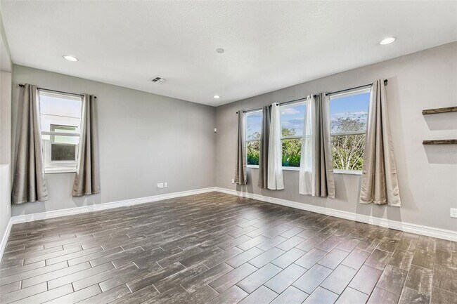 Building Photo - 33181 Shadow Branch Ln