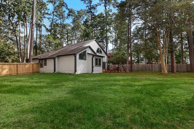 Building Photo - 21 N Mossrock Rd