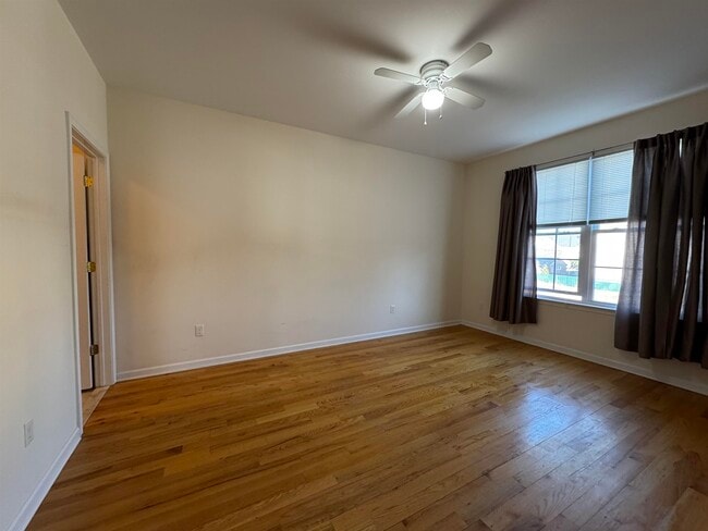 Building Photo - 788 Avenue C