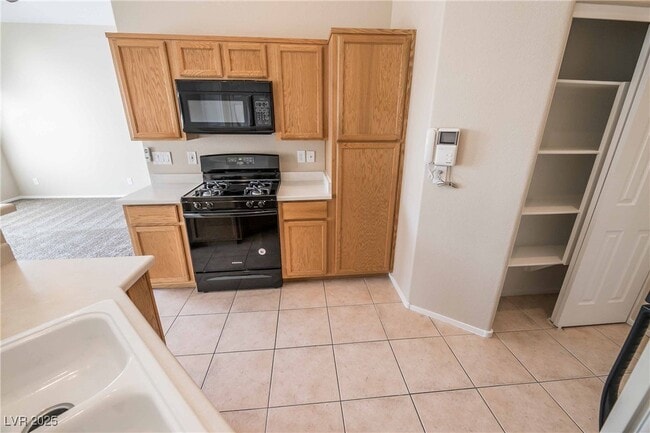 Building Photo - 6590 Tumbleweed Ridge Ln