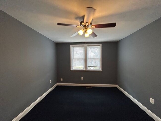 Building Photo - 3 Bedroom County Home - Opportunity Area