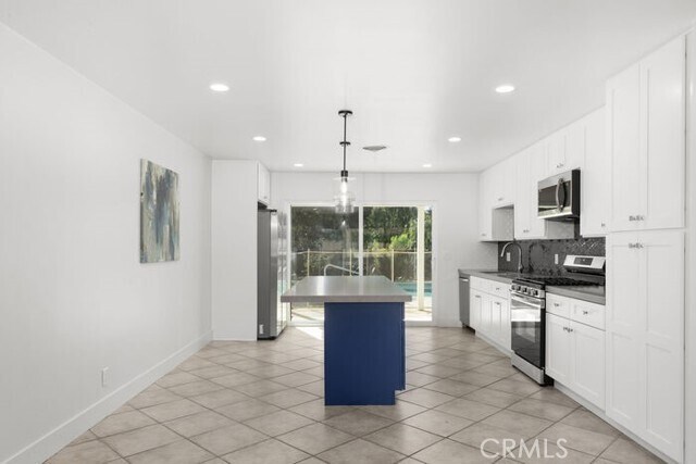 Building Photo - 44575 Deep Canyon Rd