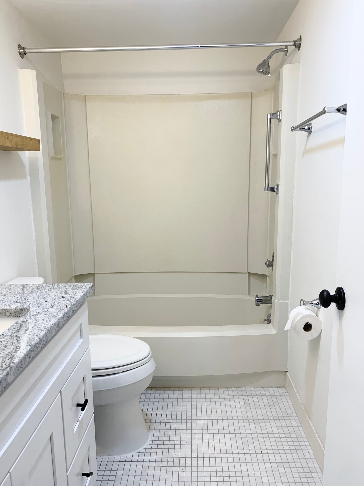 Building Photo - 156 Drummers Ln