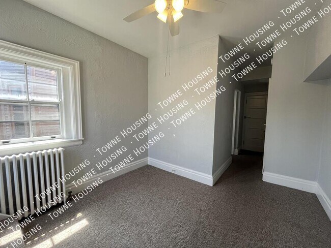 Building Photo - 487 Delaware Ave