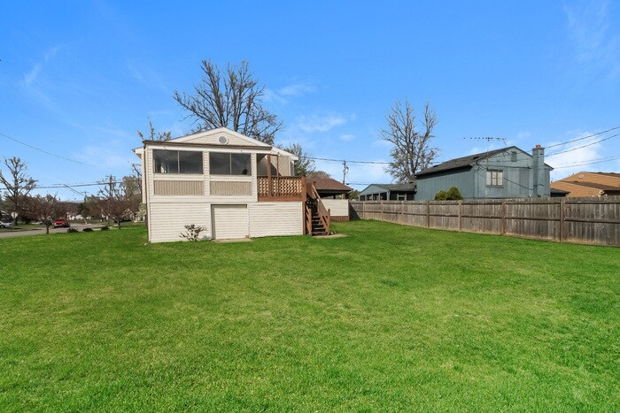 Building Photo - 200 Etta Ave