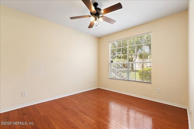 Building Photo - 13703 Richmond Park Dr N