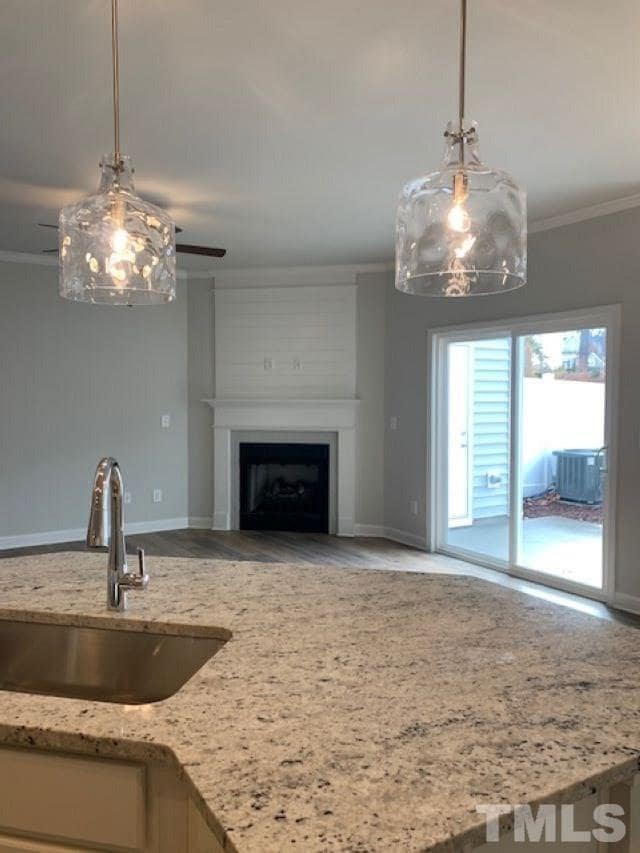 Building Photo - 204 Southtown Cir