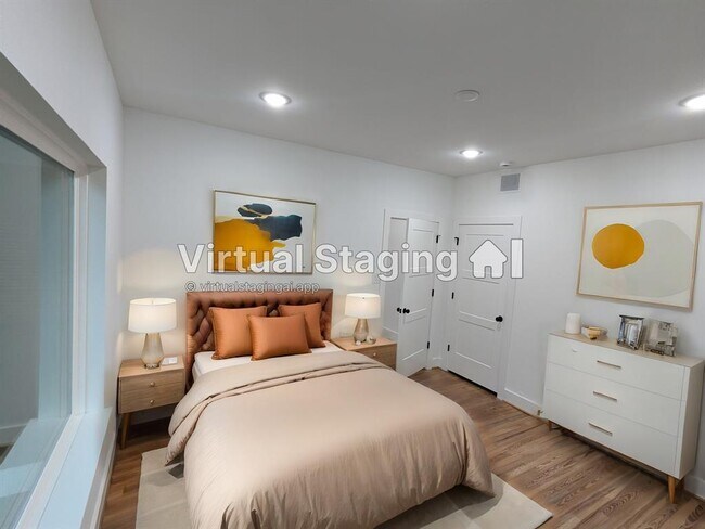 Building Photo - 2316 Gentry St